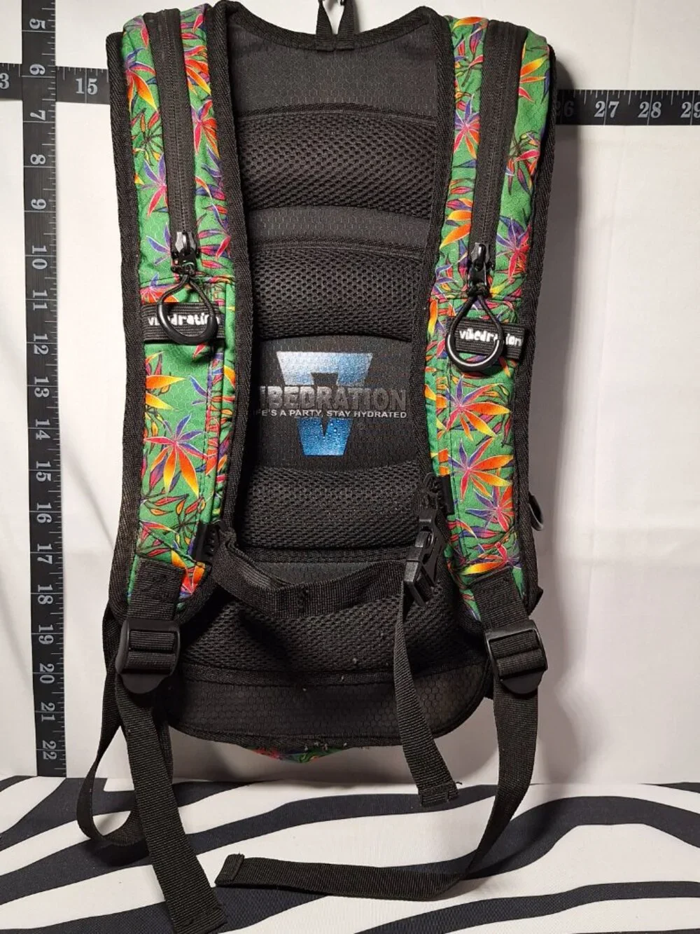 Vibedration Hydration Backpack w/o bladder, GreenTropical Floral, Used